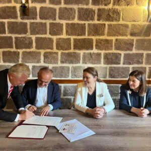 ipsalaya kapali hali saha yapimi CxPmqWMN