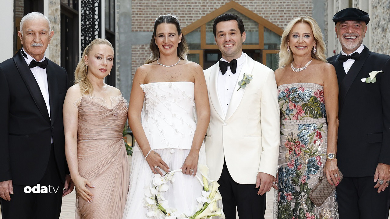 atasay mucevheratin varisi simay kamer evlendi z1CEPbSK