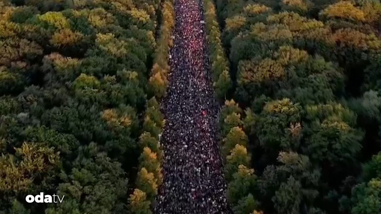 berlinde 100 bin kisi filistin icin yurudu EaPNQmzQ