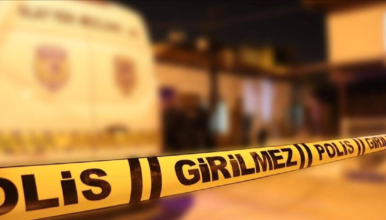 cocuklarin oldugu cay bahcesine kaya parcalari dustu WIkuMEwB.jpg