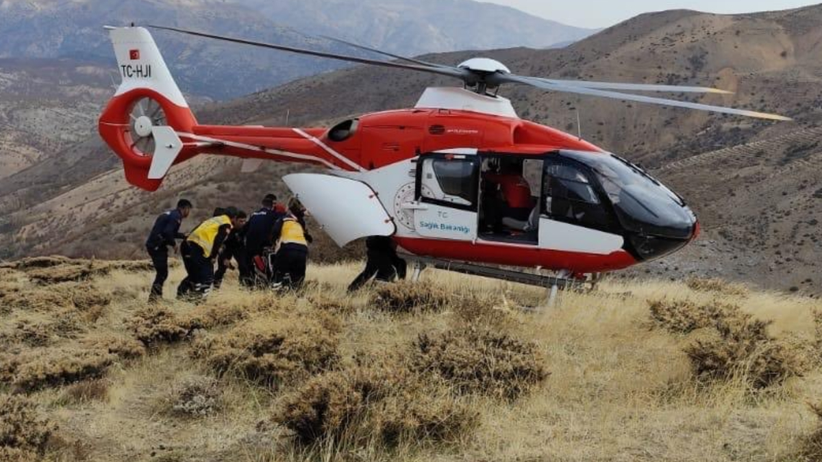 malatyada ucuruma yuvarlanan kisi kurtarildi KiJVNq3L.jpg