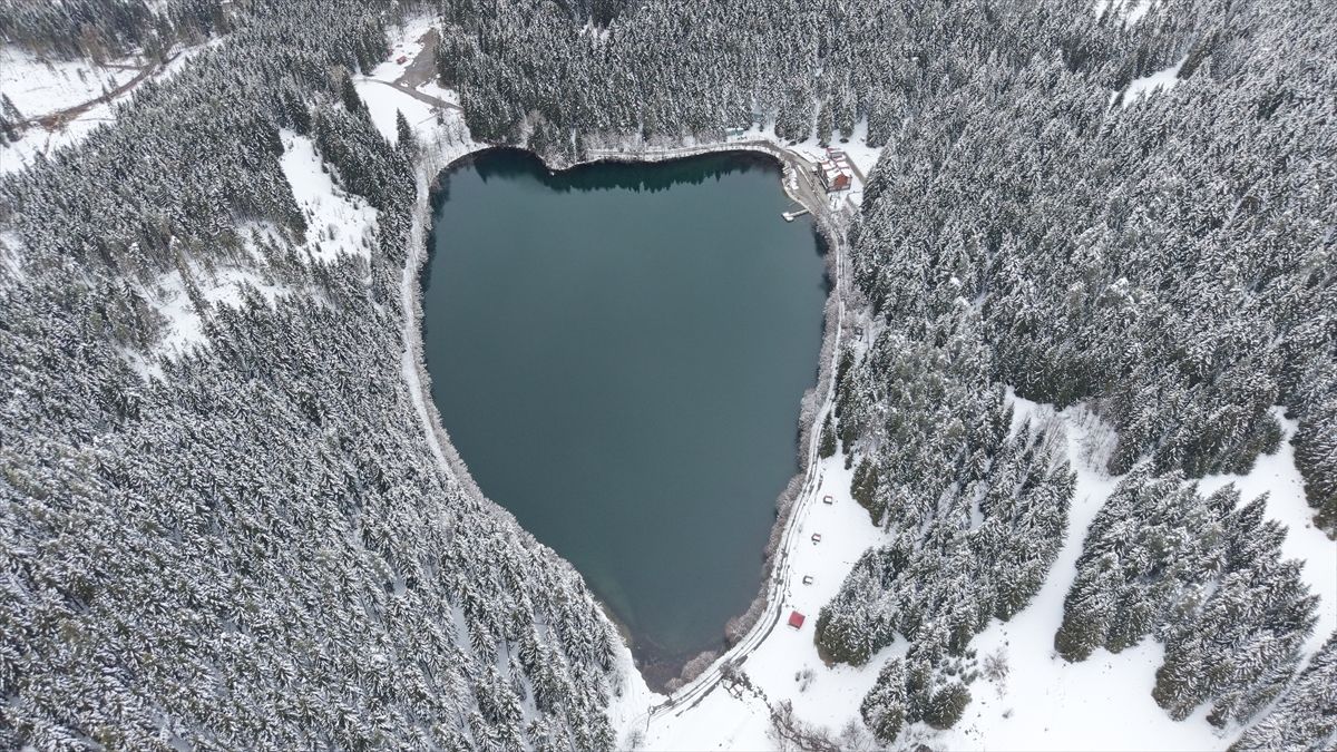 Karagöl Sahara Milli Parkı Kar Manzarasıyla Göz Kamaştırıyor