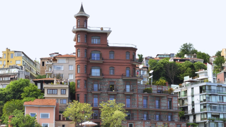 borusan-boruda-hisse-satisinda-fiyatlama-belli-oldu-vCn64ems
