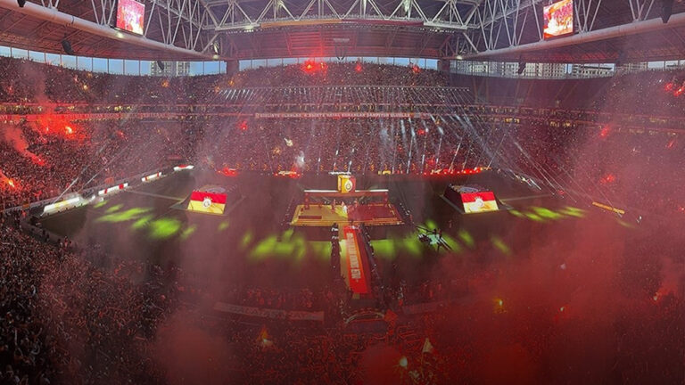 galatasarayda-sampiyonluk-kutlama-plani-belli-oldu-LVkvwrbH