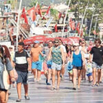 Bodrumda 400 lira 100 km ilerideki marmariste 40 lira VzH93IjG