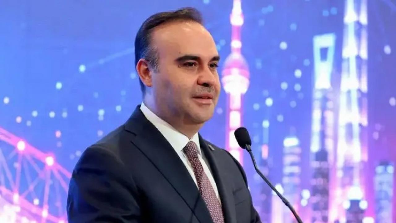 Turk bilim insanlari kuzey kutbundaki deniz buzu hattina ulasti Kcn2DPFn